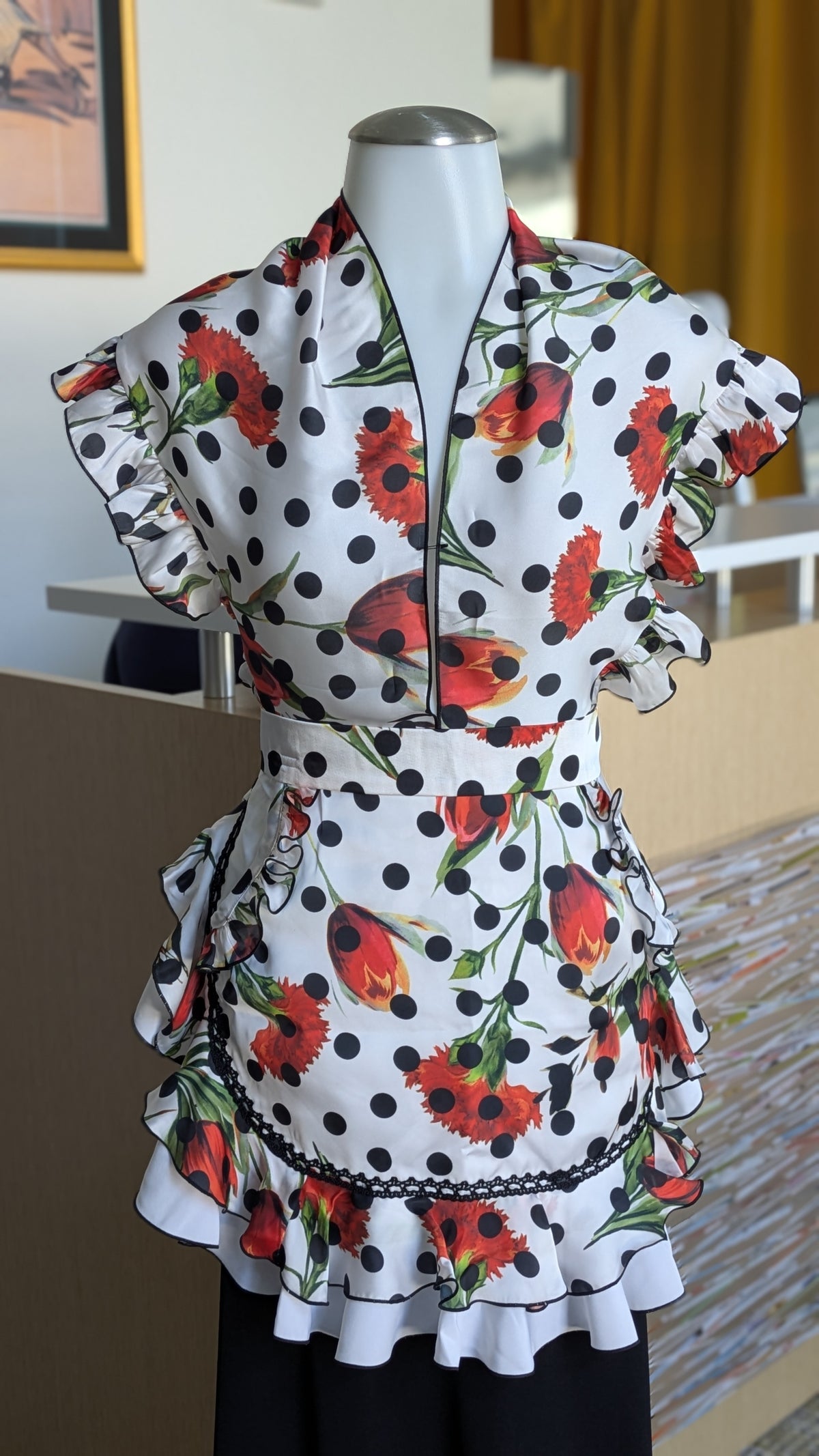 Pico y Apron Conjunto